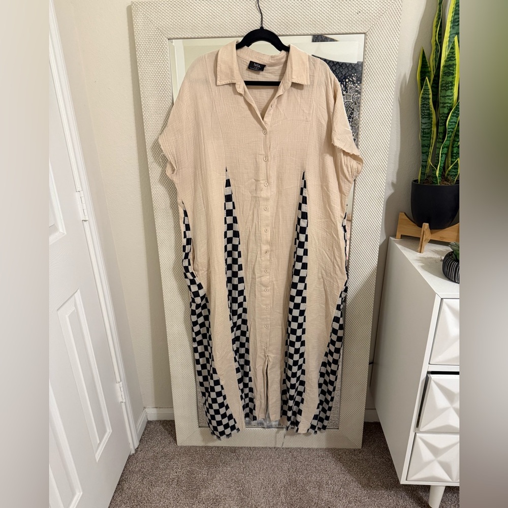 Button-Up Beige and Black Checkered Dress